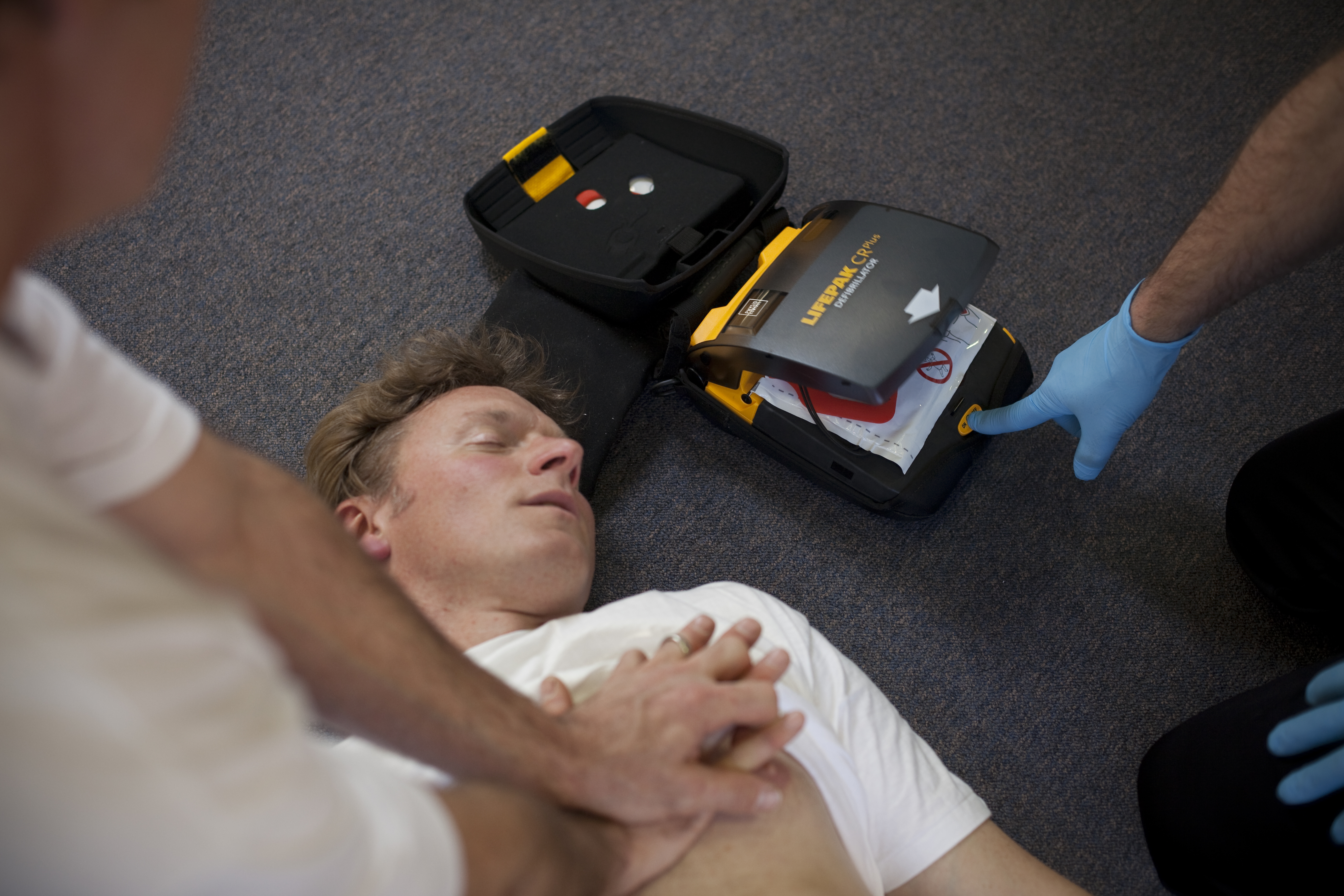 Featured image for “LIFEPAK AEDs for Workplace & Community”
